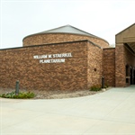 Parkland's Staerkel Planetarium to Offer Two Spanish Shows on October 4